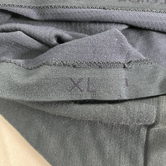 Lululemon Men's Metal Vent Tech - Irridescent Color Shift T-Shirt Size XL - Picture 9 of 9